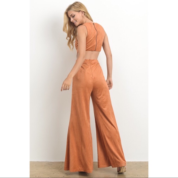 🆕🎉HP🎉5⭐️SO Gorgeous Jumpsuit - Picture 3 of 7